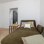 Apartment Ana